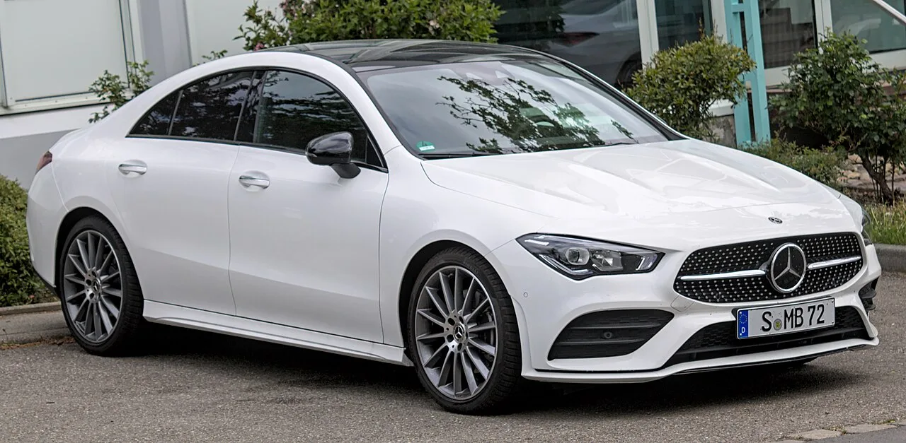 Mercedes-Benz CLA 250 (2013 óta)