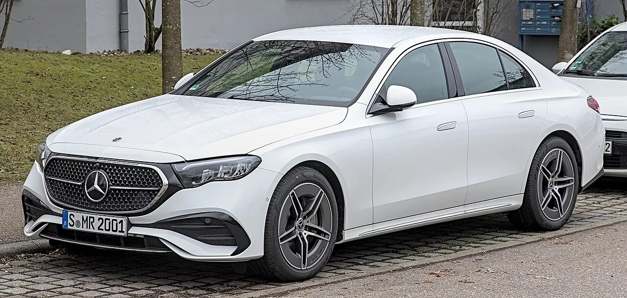 Mercedes-Benz E 50 (1993 óta)