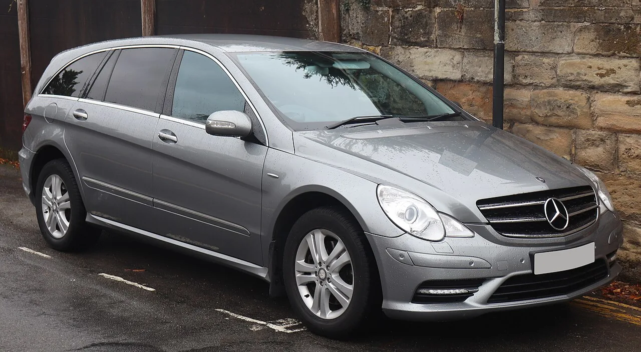 Mercedes-Benz R 500 — R (2004–2017)