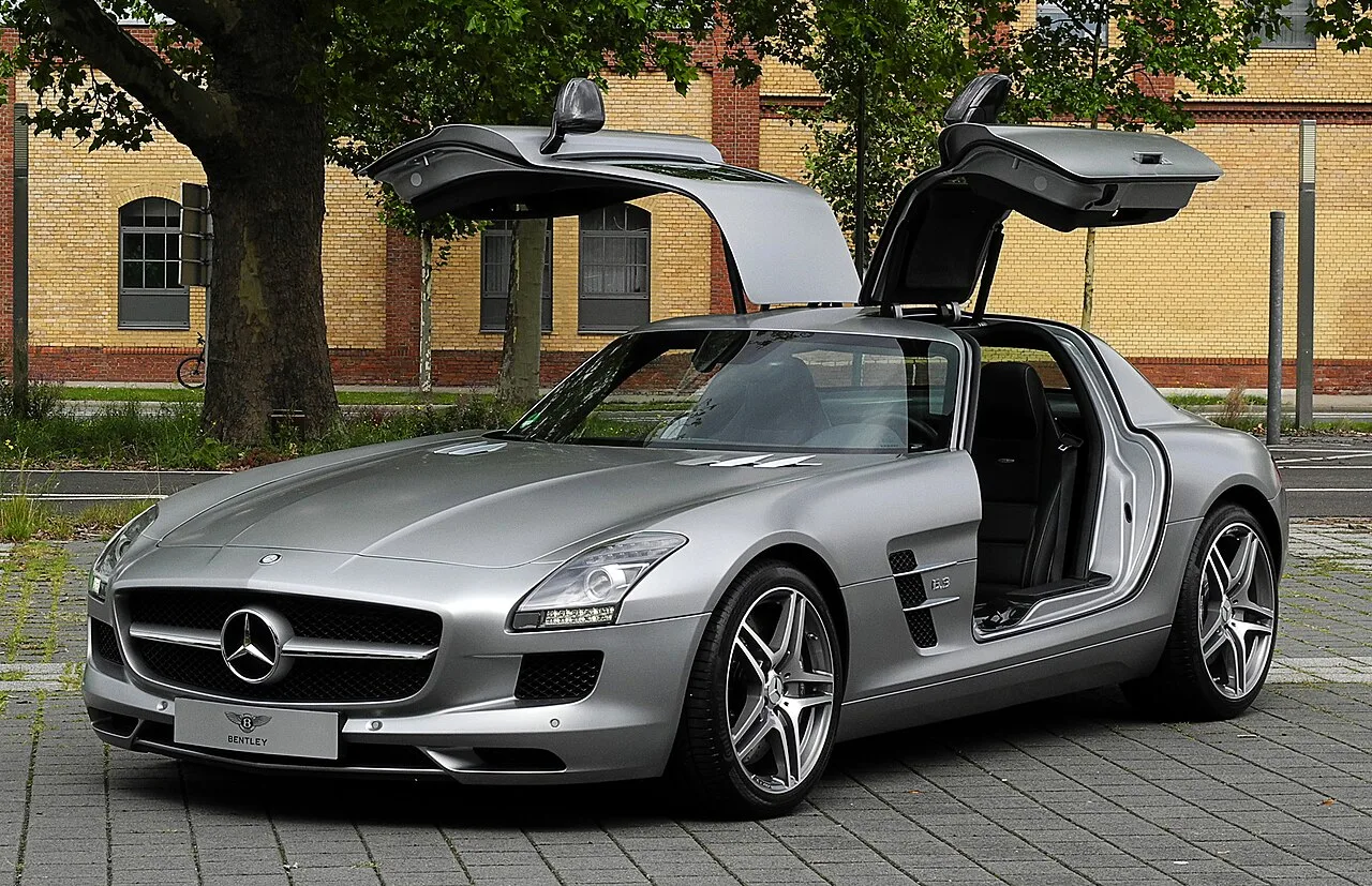Mercedes-Benz SLS AMG — Mercedes-Benz SLS AMG (2010–2014)