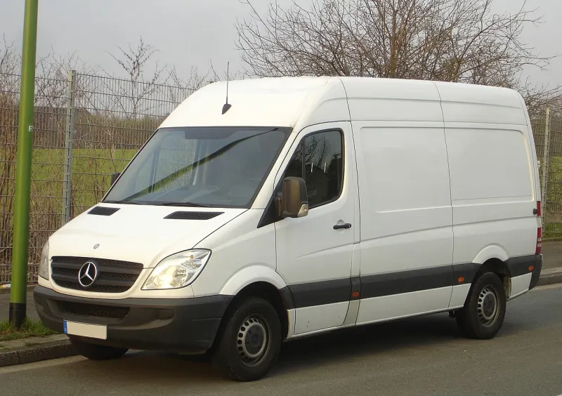 Mercedes-Benz Sprinter Second generation (W906) (2006–2018)