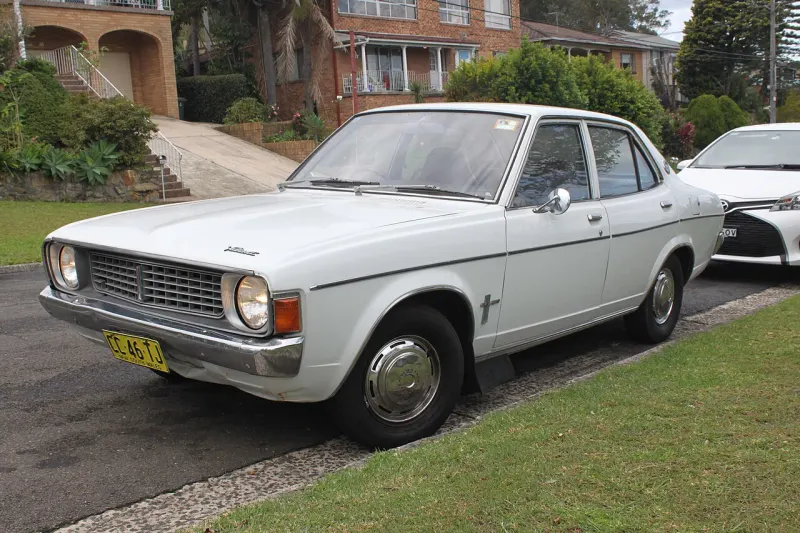 Mitsubishi Galant Second generation (1973–1976)