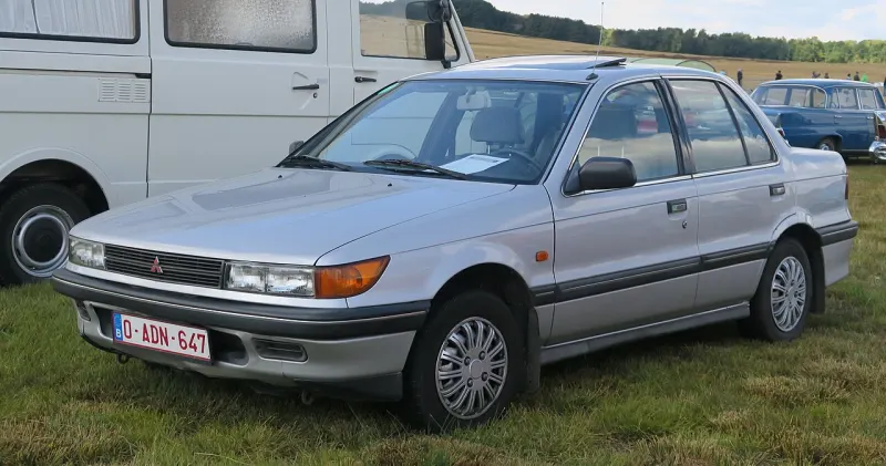 Mitsubishi Mirage Third generation (1987–1992)