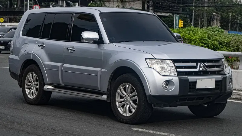 Mitsubishi Pajero Fourth generation (2006–2021)