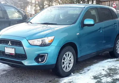 Mitsubishi Space Runner