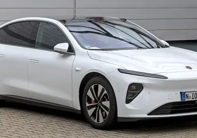 NIO ET7