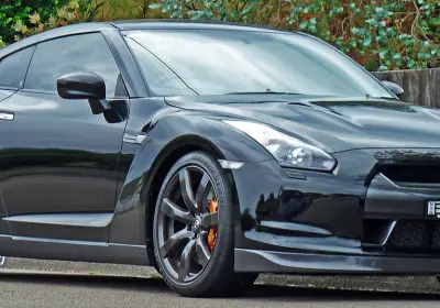 Nissan GT-R