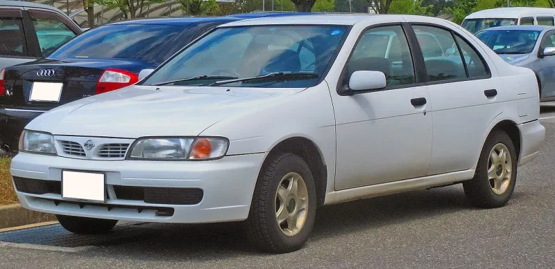 Nissan Pulsar N15 (1995–2000)