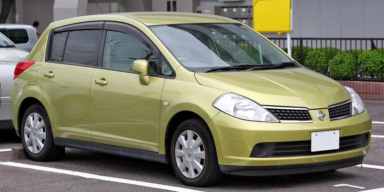 Nissan Tiida (2004–2023)