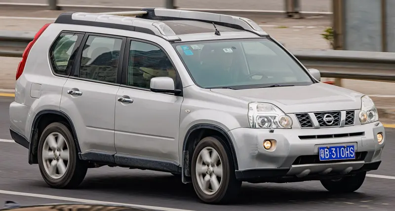 Nissan X-Trail Second generation (2007–2013)