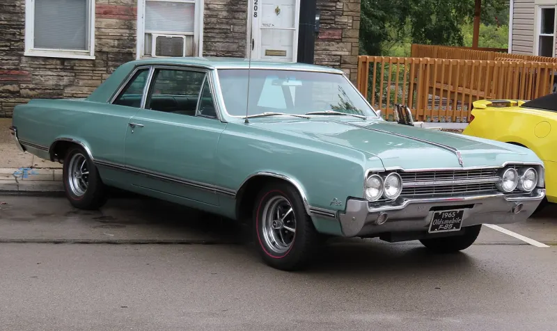 Oldsmobile Cutlass Second generation (1964–1967)