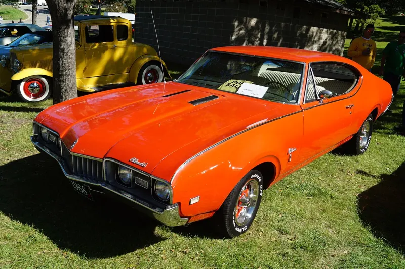 Oldsmobile Cutlass Third generation (1968–1972)