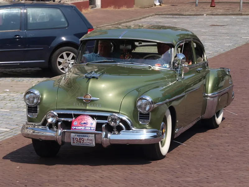 Oldsmobile Delta 88 First generation (1949–1953)