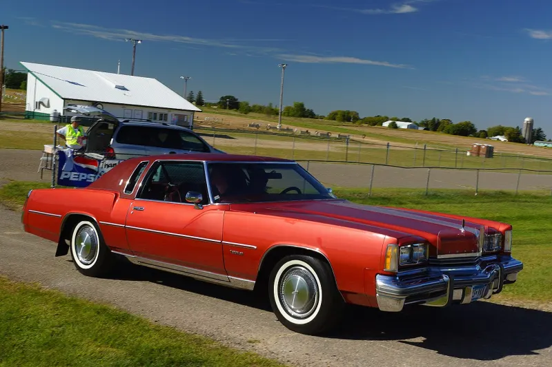Oldsmobile Toronado Second generation (1970–1978)