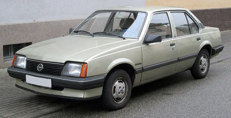 Opel Ascona Ascona C (1981–1988)