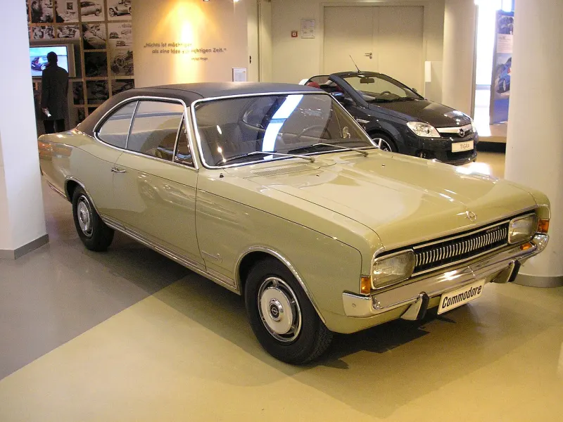 Opel Commodore Commodore A (1967–1971)