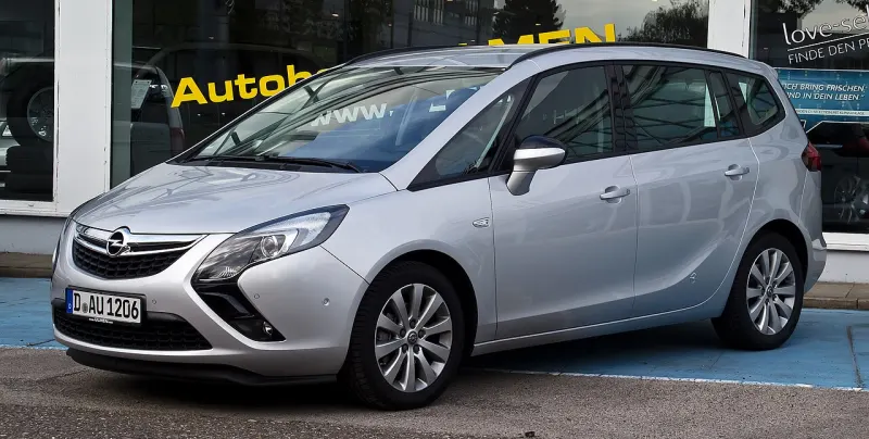 Opel Zafira Tourer Zafira C/Zafira Tourer (2011–2019)
