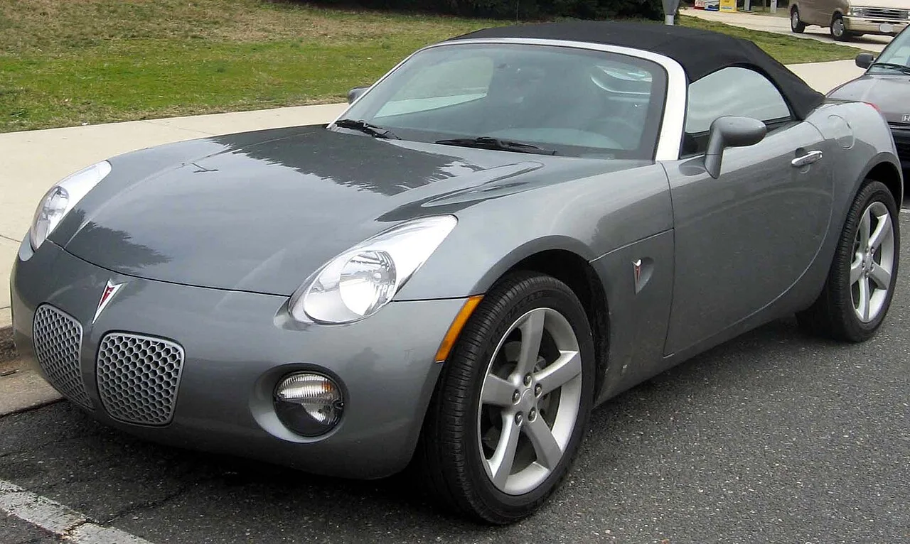 Pontiac Solstice (2005–2009)
