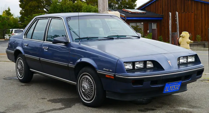 Pontiac Sunbird Second generation (1981–1987)