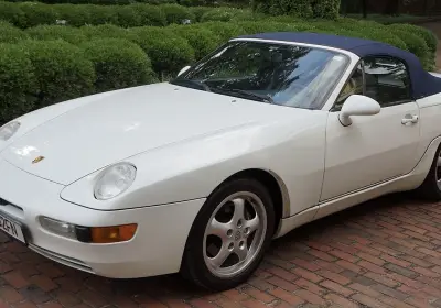 Porsche 968