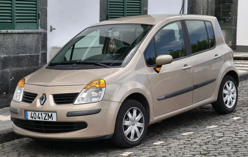 Renault Grand Modus Renault Modus (2004–2012)