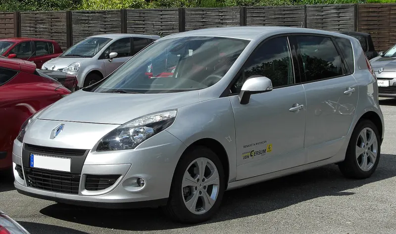 Renault Grand Scenic Scénic III (2009–2016)