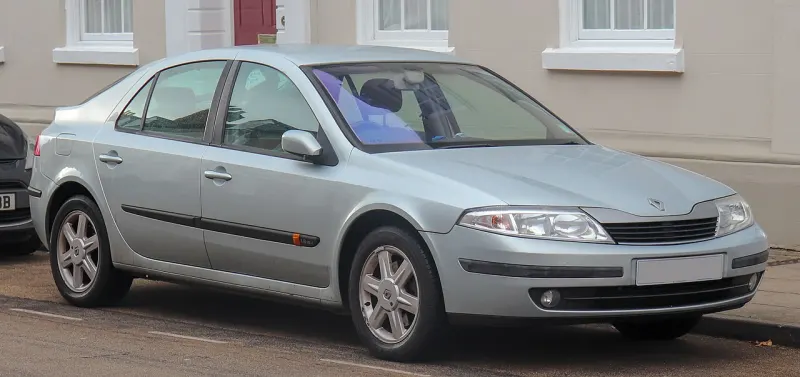 Renault Laguna Second generation (X74) (2000–2007)