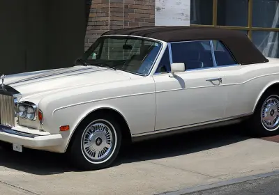 Rolls-Royce Corniche