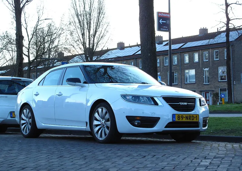 Saab 9-5 Second generation (YS3G) (2009–2011)