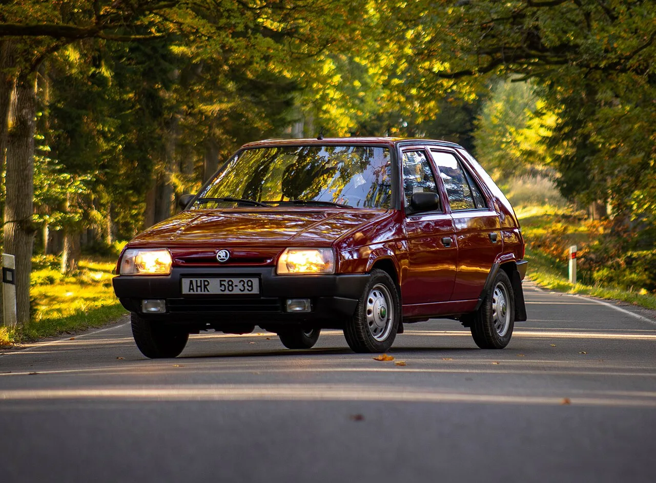 Skoda Favorit — Škoda Favorit (1987–1994)