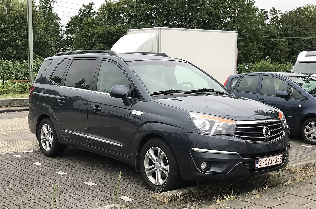 Ssangyong Rodius (2004–2019)