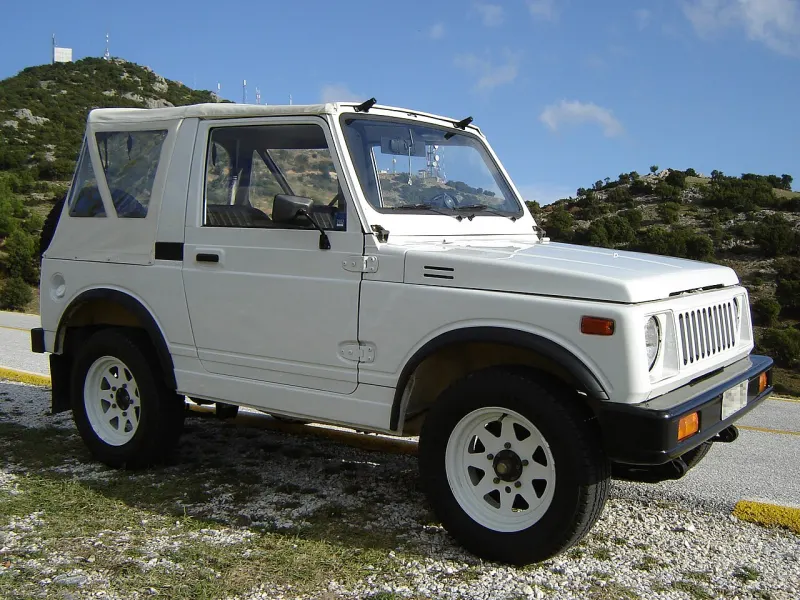 Suzuki LJ Second generation (1981–1998)