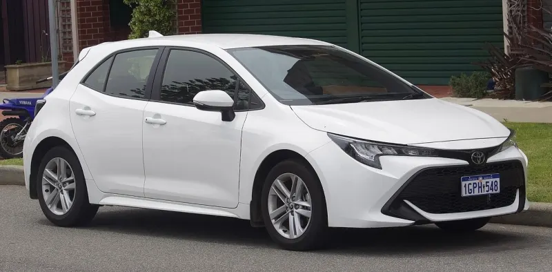 Suzuki Swace Toyota Corolla (E210) (2018 óta)