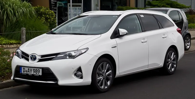 Toyota Auris Second generation (E180) (2012–2018)