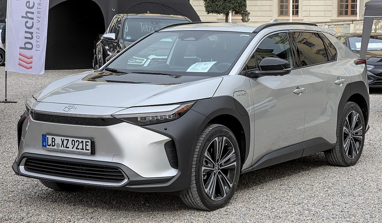 Toyota bZ4X (2022 óta)