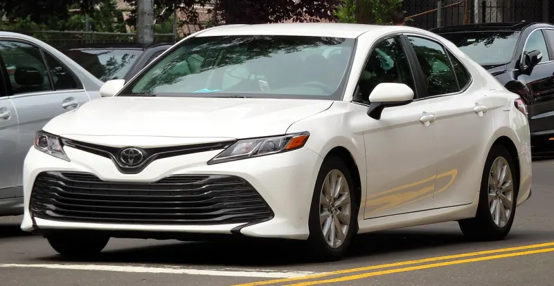 Toyota Camry XV70 (2017–2023)