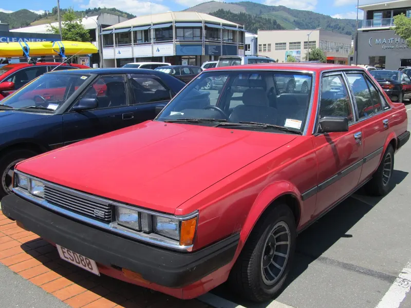 Toyota Carina Third generation (1981–1988)
