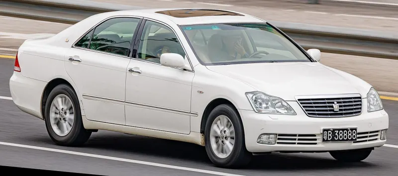 Toyota Crown Twelfth generation (2003–2008)
