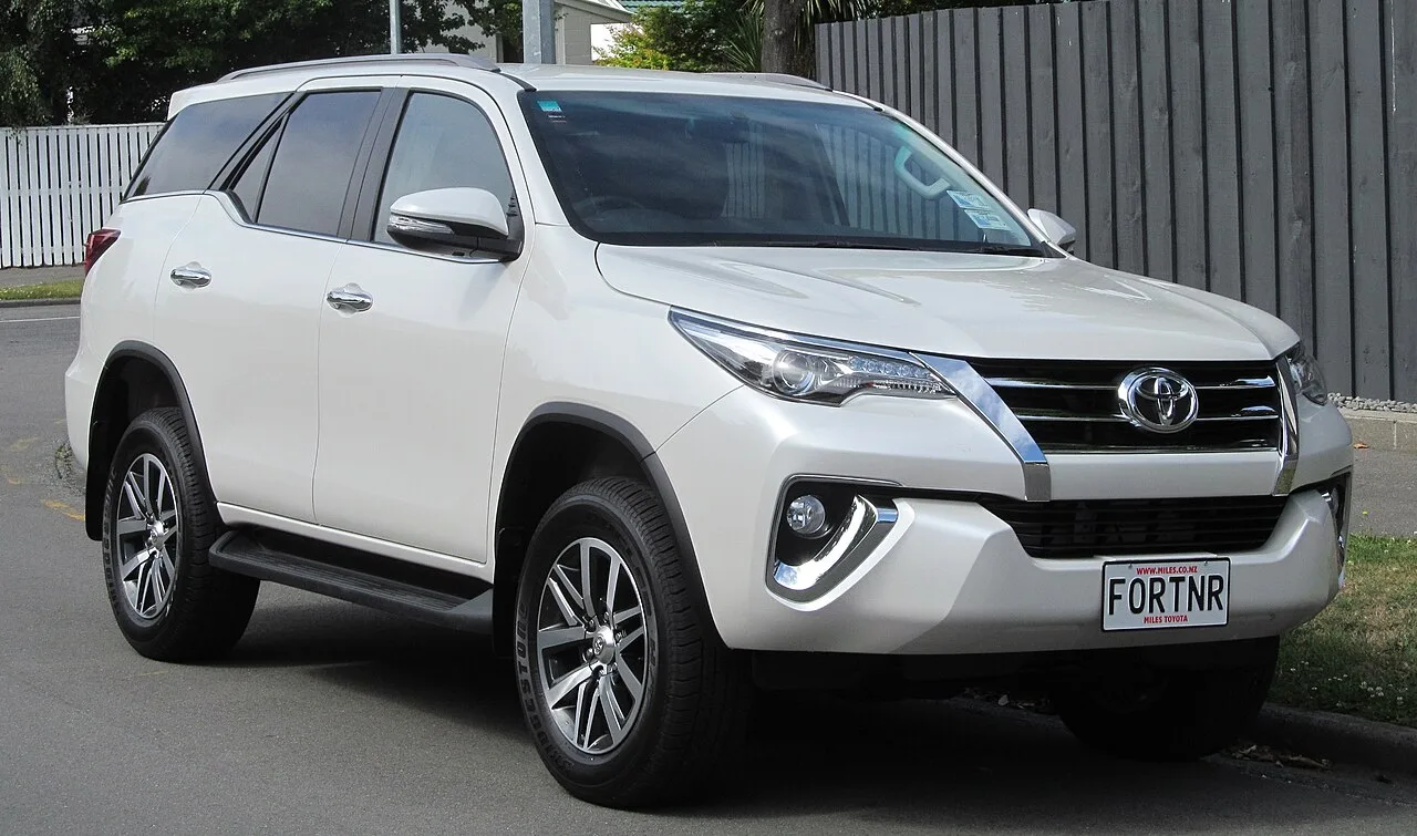 Toyota Fortuner (2004 óta)