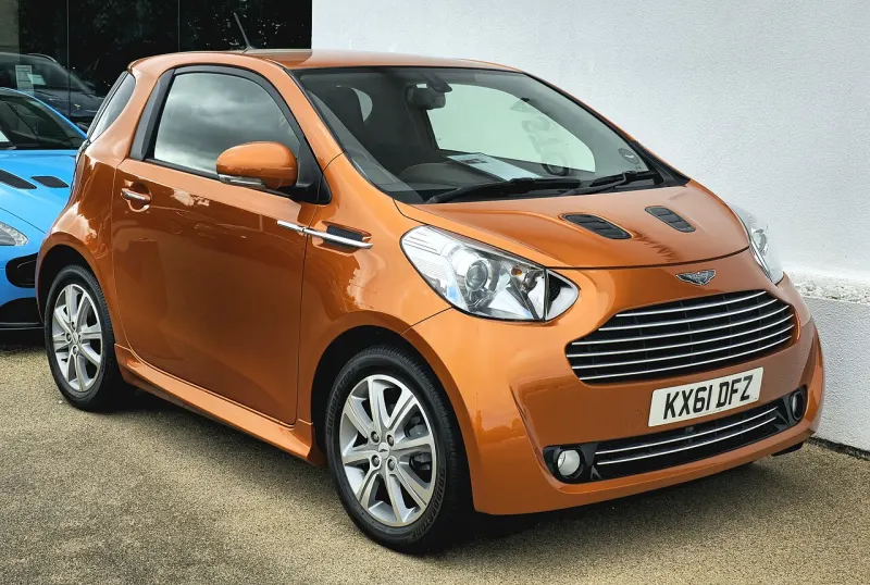 Toyota IQ Aston Martin Cygnet (P298) (2011–2013)