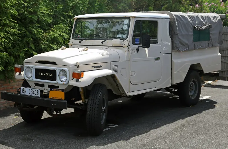 Toyota Land Cruiser J40 (1960–1985)