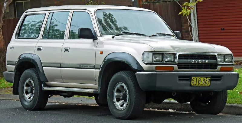 Toyota Land Cruiser J80 (1990–2007)