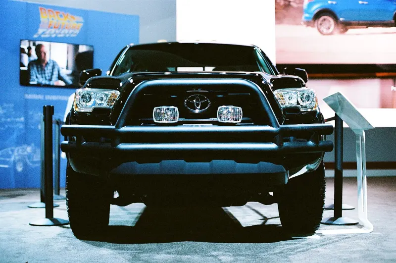 Toyota Prius+ Tacoma Back To The Future Concept (2015 óta)