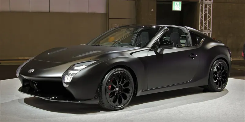 Toyota Prius+ GR HV Sports Concept (2017 óta)