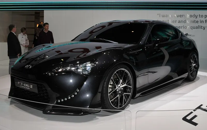Toyota Prius+ FT-86 II Concept (2011 óta)