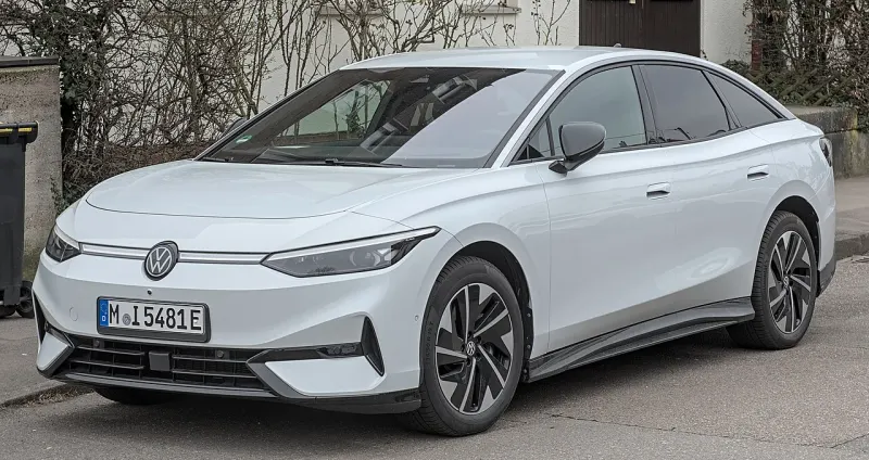 Volkswagen ID.7 Volkswagen ID.7 (2023 óta)