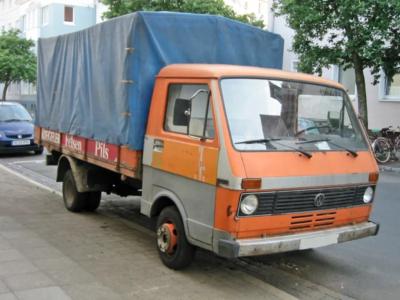 Volkswagen LT 1st generation (1975–1995)
