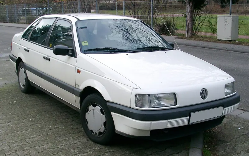 Volkswagen Passat B3 (1988–1993)