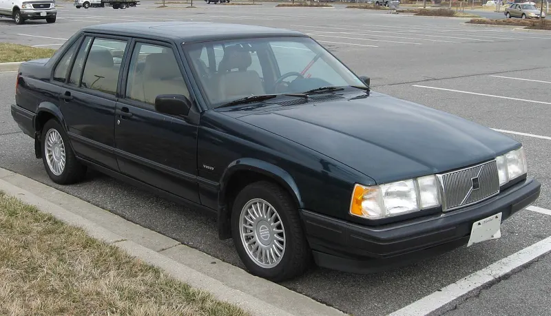 Volvo 945 940 (1990–1998)