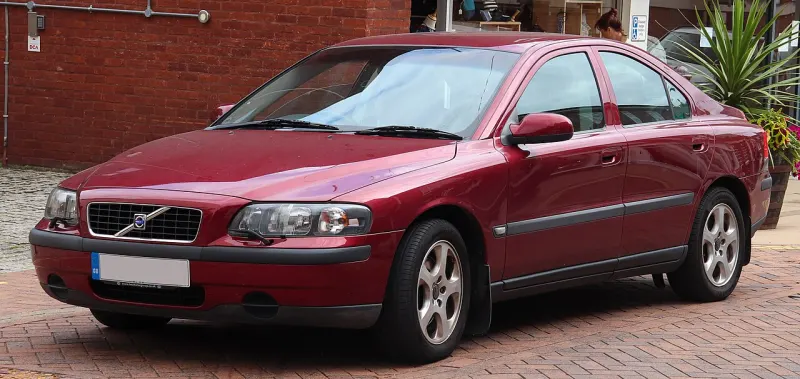 Volvo S60 first generation (2000–2009)